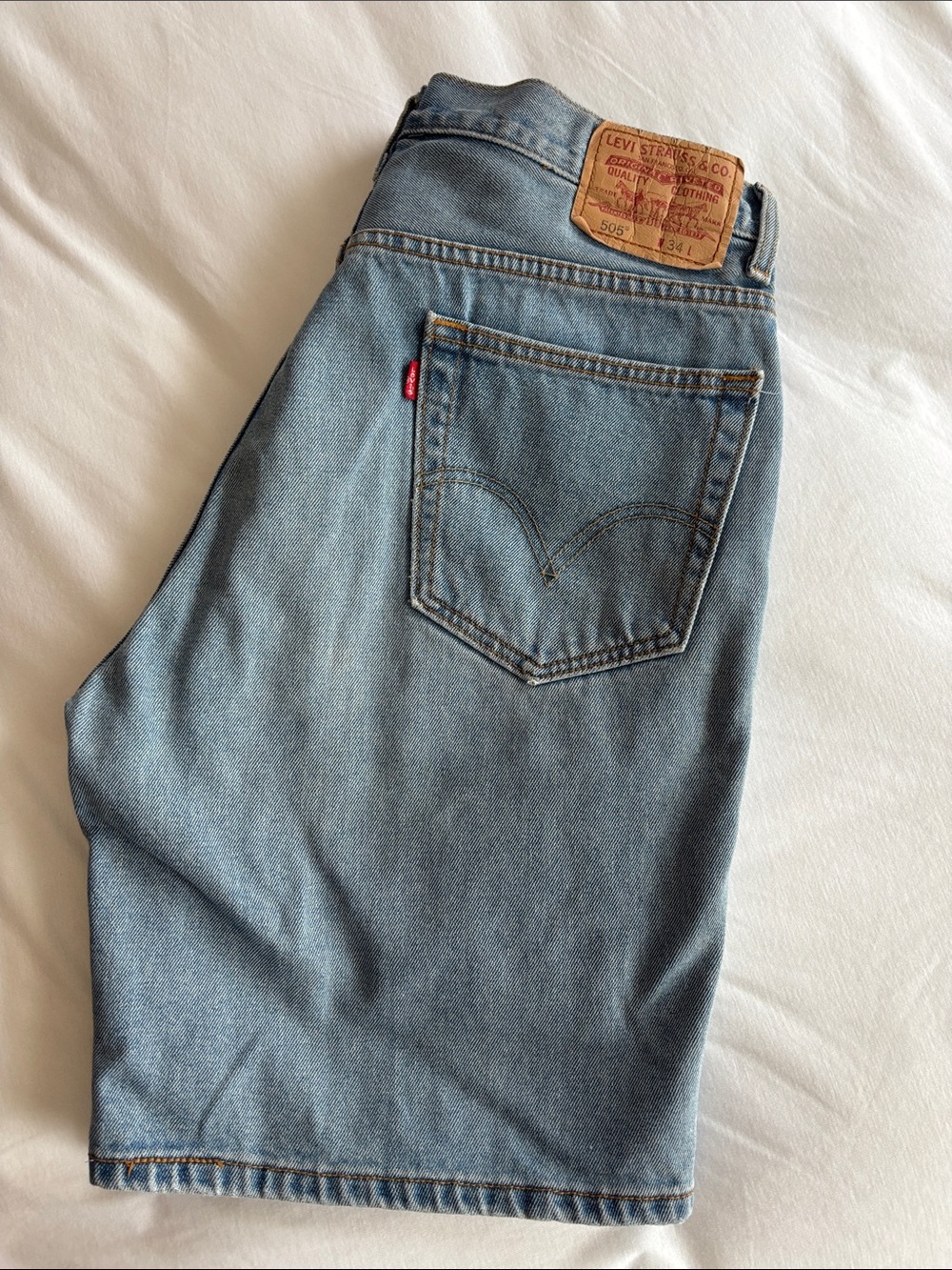 Levi's 505 Men's Light Wash Relaxed Denim Jean Shorts